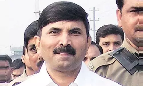 MLC चुनाव: वाराणसी से बृजेश सिं‍ह ने नामांकन पत्र वापस लिया, सियासत हुई तेज