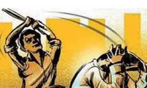 बेटे ने पिता की पीटकर की हत्या बेटे ने पिता की पीटकर की हत्या