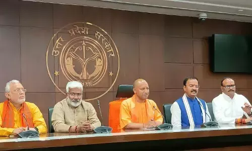 Yogi Cabinet Meeting : рдкрд╣рд▓реА рдХреИрдмрд┐рдиреЗрдЯ рдореЗрдВ CM рдпреЛрдЧреА рдХрд╛ рдмрдбрд╝рд╛ рдлреИрд╕рд▓рд╛- рдлреНрд░реА рд░рд╛рд╢рди рдпреЛрдЬрдирд╛ рдХреЛ рддреАрди рдорд╣реАрдиреЗ рдмрдврд╝рд╛рдпрд╛ Yogi Cabinet Meeting : рдкрд╣рд▓реА рдХреИрдмрд┐рдиреЗрдЯ рдореЗрдВ CM рдпреЛрдЧреА рдХрд╛ рдмрдбрд╝рд╛ рдлреИрд╕рд▓рд╛- рдлреНрд░реА рд░рд╛рд╢рди рдпреЛрдЬрдирд╛ рдХреЛ рддреАрди рдорд╣реАрдиреЗ рдмрдврд╝рд╛рдпрд╛