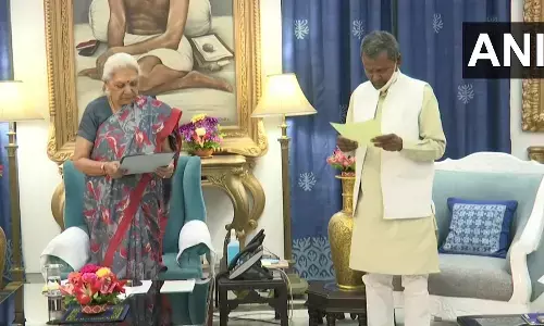 रमापति शास्त्री बनें विधानसभा के प्रोटेम स्पीकर, राज्यपाल आनंदीबेन पटेल ने दिलाई शपथ, रमापति शास्त्री बनें विधानसभा के प्रोटेम स्पीकर, राज्यपाल आनंदीबेन पटेल ने दिलाई शपथ,