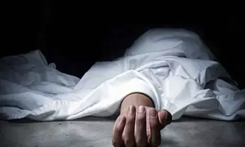 एटा में घर के बाहर सो रहे किसान की गोली मारकर हत्या एटा में घर के बाहर सो रहे किसान की गोली मारकर हत्या