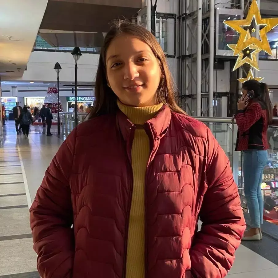 छोटी उम्र बड़े कारनामे:  ये है राधिका भारद्वाज जिसे हार्वर्ड के कॉन्‍फेंस में बोलने के लिए बुलाया जाता है