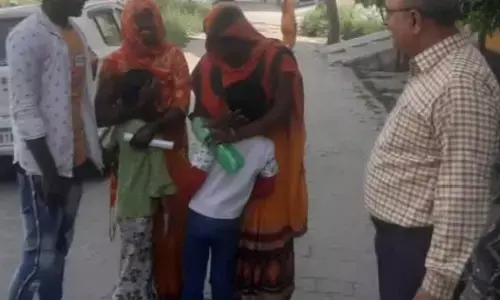 फेसबुक प्रोफाइल से पकड़वाया मां के कातिल को, लावारिस मासूम बच्चों की दर्दनाक कहानी सुन पुलिस भी हैरान फेसबुक प्रोफाइल से पकड़वाया मां के कातिल को, लावारिस मासूम बच्चों की दर्दनाक कहानी सुन पुलिस भी हैरान