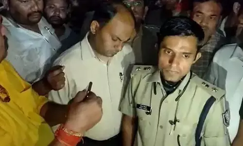 Patna City Crime News: दिनदहाड़े गोली मारकर सत्तू कारोबारी प्रमोद बागरा की हत्या, बेटे गोलू और स्टॉफ की हालत नाजुक