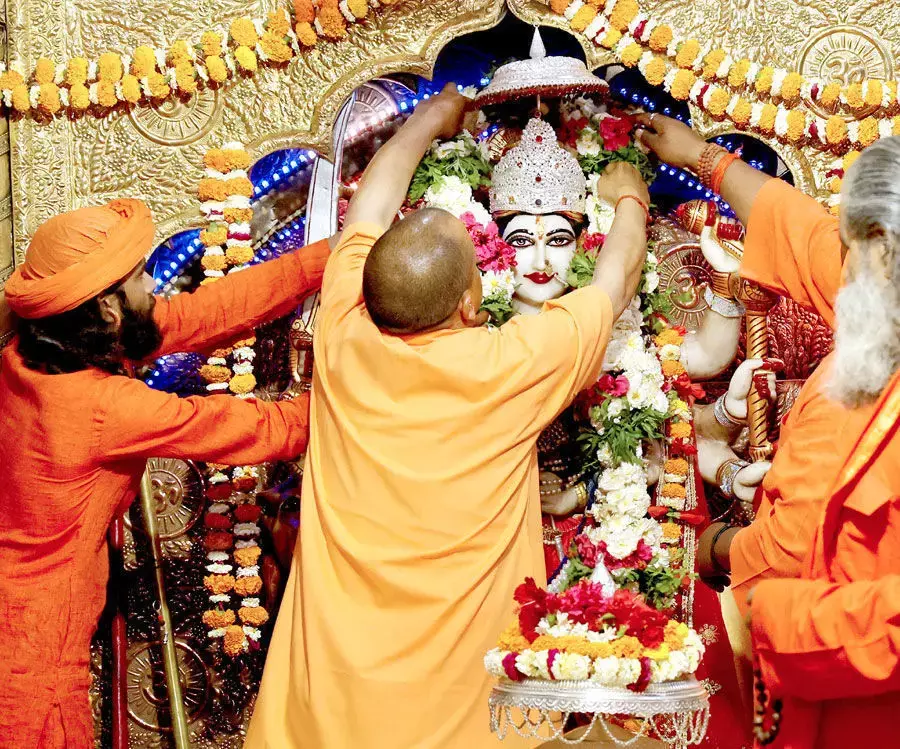 CM Yogis new plan: CM योगी का नया प्लान, UP में गरीबों को लेकर एक और बड़ा ऐलान CM Yogis new plan: CM योगी का नया प्लान, UP में गरीबों को लेकर एक और बड़ा ऐलान