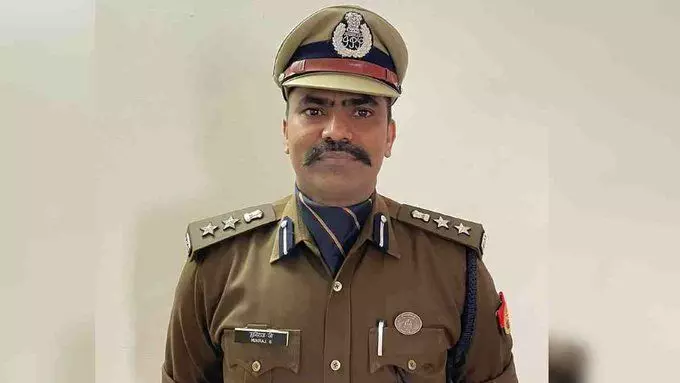 IPS Muniraj ji became SSP Ghaziabad:आईपीएस मुनिराज जी बने SSP गाजियाबाद, बताया पूरा रोडमेप कैसे करेंगे अपराध का खात्मा IPS Muniraj ji became SSP Ghaziabad:आईपीएस मुनिराज जी बने SSP गाजियाबाद, बताया पूरा रोडमेप कैसे करेंगे अपराध का खात्मा