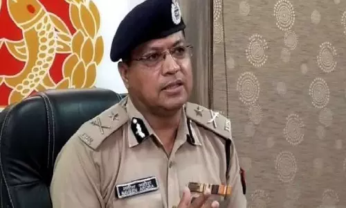 UP : दो IPS अफसरों के कार्यक्षेत्र में किया बदलाव, एडीजी नवीन अरोरा को मिली एटीएस की कमान UP : दो IPS अफसरों के कार्यक्षेत्र में किया बदलाव, एडीजी नवीन अरोरा को मिली एटीएस की कमान