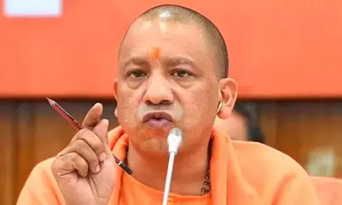 CM योगी का सख्त आदेश- गरीब की दुकान-झोपड़ी पर नहीं चलेगा बुलडोजर, माफियाओं और अपराधियों को लेकर दिया बड़ा निर्देश