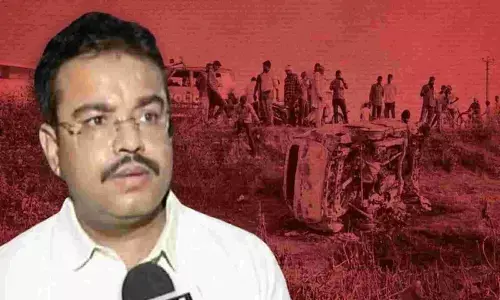 आशीष मिश्रा के केस में जस्टिस राजीव सिंह ने सुनवाई से खुद को किया अलग, जानें क्या है वजह? आशीष मिश्रा के केस में जस्टिस राजीव सिंह ने सुनवाई से खुद को किया अलग, जानें क्या है वजह?