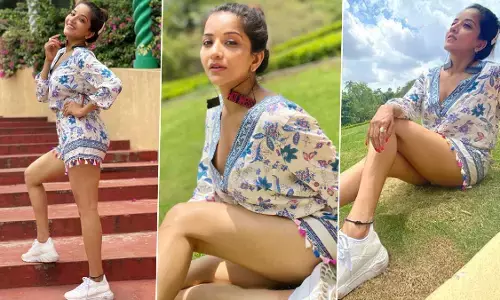 Monalisa Sexy Video: भोजपुरी एक्ट्रेस मोनालिसा ने हसीन अंदाज में दिखाया ग्लैमरस अवतार, तस्वीरें हुई वायरल Monalisa Sexy Video: भोजपुरी एक्ट्रेस मोनालिसा ने हसीन अंदाज में दिखाया ग्लैमरस अवतार, तस्वीरें हुई वायरल