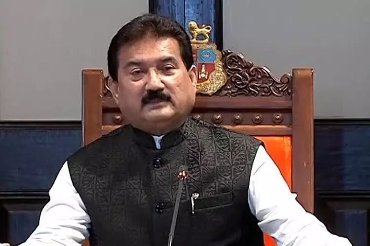 शिवसेना नेता यशवंत जाधव के खिलाफ IT डिपार्टमेंट का एक्शन, 5 करोड़ के फ्लैट समेत 41 संपत्तियां जब्त शिवसेना नेता यशवंत जाधव के खिलाफ IT डिपार्टमेंट का एक्शन, 5 करोड़ के फ्लैट समेत 41 संपत्तियां जब्त