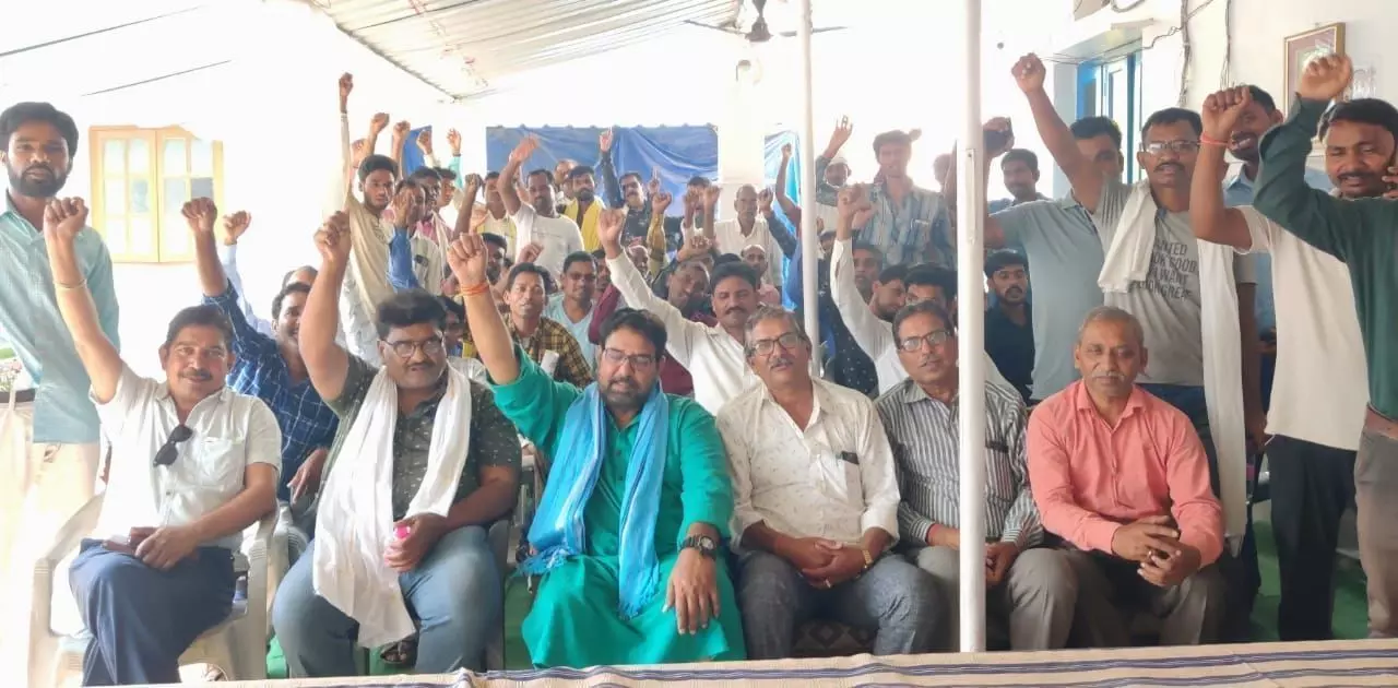 मध्य प्रदेश के 50 पचास प्रगतिशील किसान भ्रमण प्रशिक्षण हेतु पहुंचे कोंडागांव के मां दंतेश्वरी हर्बल फार्म्स और रिसर्च सेंटर मध्य प्रदेश के 50 पचास प्रगतिशील किसान भ्रमण प्रशिक्षण हेतु पहुंचे कोंडागांव के मां दंतेश्वरी हर्बल फार्म्स और रिसर्च सेंटर