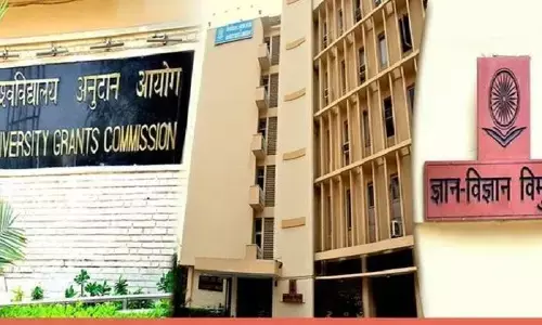 UGC चेयरमैन का बड़ा ऐलान, यूनिवर्सिटी से एक साथ दो डिग्री कोर्स कर सकेंगे छात्र