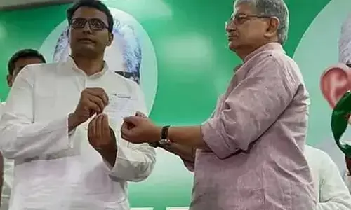 बिहार की राजनीतिक फिजा बदल रही है बिहार की राजनीतिक फिजा बदल रही है