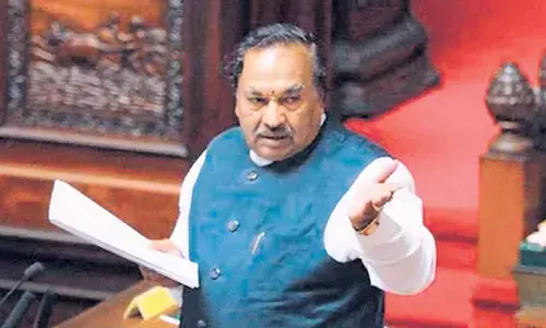 Karnataka Minister KS Eshwarappa resigns : कर्नाटक के मंत्री ईश्वरप्पा का बड़ा ऐलान, कल CM को सौपेंगे इस्तीफा Karnataka Minister KS Eshwarappa resigns : कर्नाटक के मंत्री ईश्वरप्पा का बड़ा ऐलान, कल CM को सौपेंगे इस्तीफा