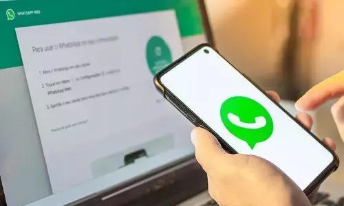 WhatsApp पर इन 5 फीचर से बदल जाएगा बहुत कुछ, 2GB की फाइल ट्रांसफर से कॉलिंग तक, मिलेंगे कई नए फीचर WhatsApp पर इन 5 फीचर से बदल जाएगा बहुत कुछ, 2GB की फाइल ट्रांसफर से कॉलिंग तक, मिलेंगे कई नए फीचर