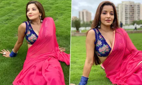 Monalisa Sexy Video: एक्ट्रेस Monalisa ने सेक्सी कपड़ों में बिखेरा जलवा, Hot Photos हुई Viral Monalisa Sexy Video: एक्ट्रेस Monalisa ने सेक्सी कपड़ों में बिखेरा जलवा, Hot Photos हुई Viral