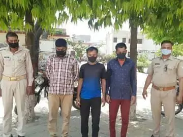 खबर का असर-अवैध रेत खनन पर पुलिस ने कार्रवाई करते हुए 3 लोगों को गिरफ्तार किया