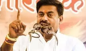 लाउडस्पीकर पर अजान से नहीं मिलेगा खुदा, बढ़ते विवाद पर बोले MP के BJP विधायक लाउडस्पीकर पर अजान से नहीं मिलेगा खुदा, बढ़ते विवाद पर बोले MP के BJP विधायक