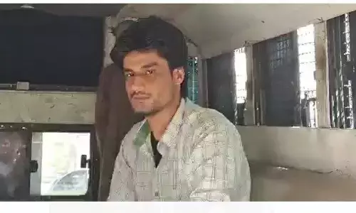 गैंगस्टर में मुनीर को सज़ा गैंगस्टर में मुनीर को सज़ा