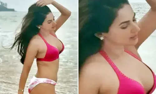 Sonal Chauhan Sexy Video: एक्ट्रेस Sonal Chauhan की बिकिनी में Sexy Photo हुई Viral Sonal Chauhan Sexy Video: एक्ट्रेस Sonal Chauhan की बिकिनी में Sexy Photo हुई Viral