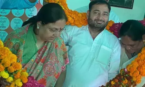 рдЙрддреНрддрд░ рдкреНрд░рджреЗрд╢ рдореЗрдВ рдорд╛рдпрд╛рд╡рддреА рд╕реЗ рдмрдбрд╝рд╛ рджрд▓рд┐рдд рдЪреЗрд╣рд░рд╛ рдмрдиреЗрдВрдЧреА рдмреЗрдмреА рд░рд╛рдиреА рдореМрд░реНрдп рдЙрддреНрддрд░ рдкреНрд░рджреЗрд╢ рдореЗрдВ рдорд╛рдпрд╛рд╡рддреА рд╕реЗ рдмрдбрд╝рд╛ рджрд▓рд┐рдд рдЪреЗрд╣рд░рд╛ рдмрдиреЗрдВрдЧреА рдмреЗрдмреА рд░рд╛рдиреА рдореМрд░реНрдп