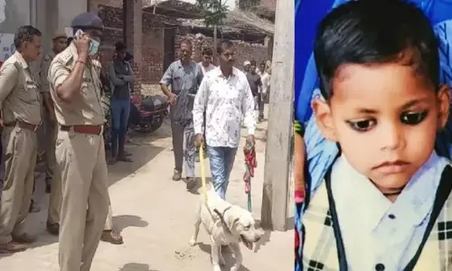 पिता ने चार साल के बेटे को मार डाला, घटना की पुलिस जांच में जुटी पिता ने चार साल के बेटे को मार डाला, घटना की पुलिस जांच में जुटी
