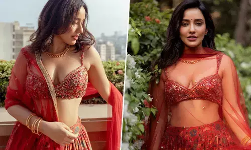 Shweta Mhara Sexy Video: भोजपुरी एक्ट्रेस Shweta Mhara ने सूट पहनकर देसी भाभी अवतार में किया डांस, Hot Video हुआ वायरल Shweta Mhara Sexy Video: भोजपुरी एक्ट्रेस Shweta Mhara ने सूट पहनकर देसी भाभी अवतार में किया डांस, Hot Video हुआ वायरल