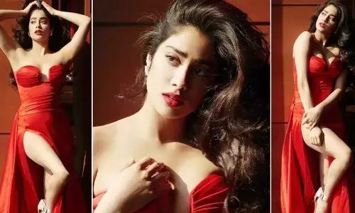 Janhvi Kapoor Sexy Video: जाह्नवी कपूर ने सेक्सी स्टाइल में कराया बोल्ड फोटोशूट, वायरल हुई तस्वीरें