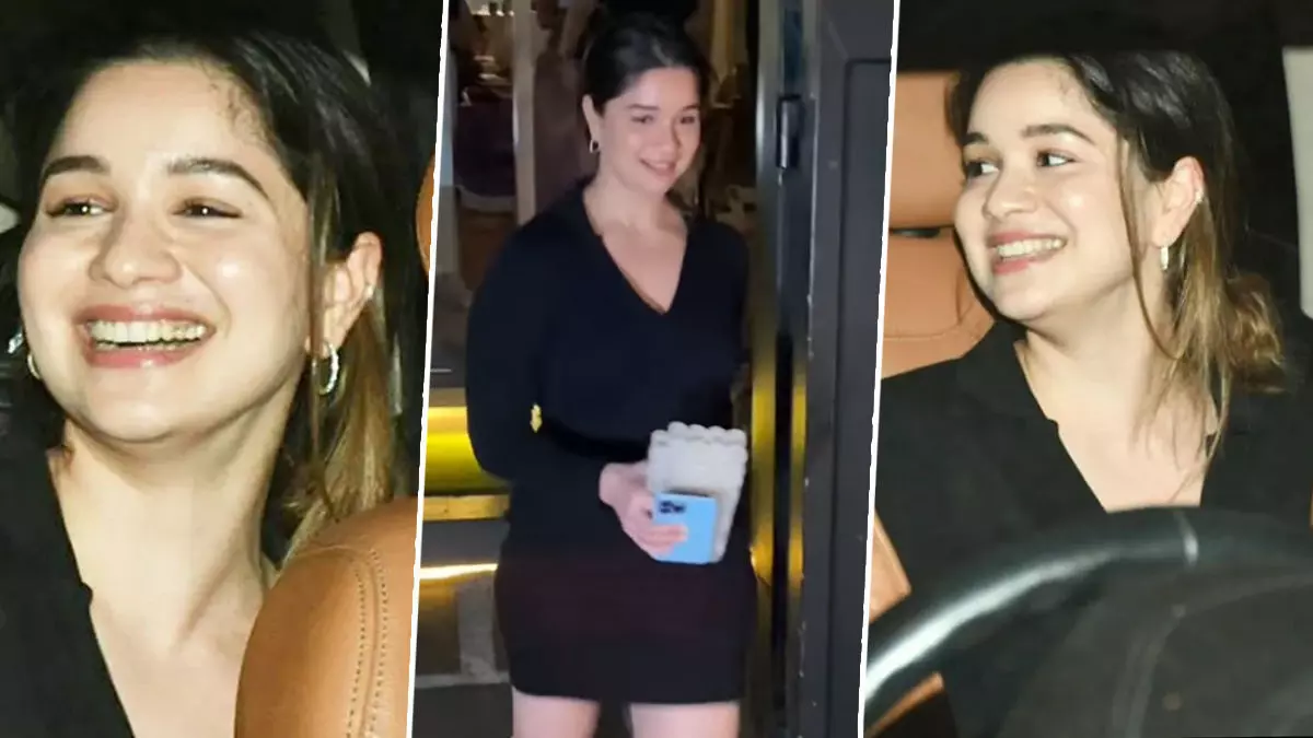 Sara Tendulkar Sexy Video: Sara Tendulkar की खूबसूरती देखकर फिदा हुए फैंस, तेजी से Viral हुआ Video Sara Tendulkar Sexy Video: Sara Tendulkar की खूबसूरती देखकर फिदा हुए फैंस, तेजी से Viral हुआ Video