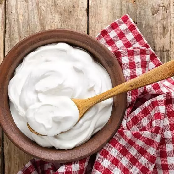 Curd Benefits: दही के साथ में इन चीजों को मिक्स करके सेवन करने पर दूर हो जाती है इस तरह की बीमारियां Curd Benefits: दही के साथ में इन चीजों को मिक्स करके सेवन करने पर दूर हो जाती है इस तरह की बीमारियां