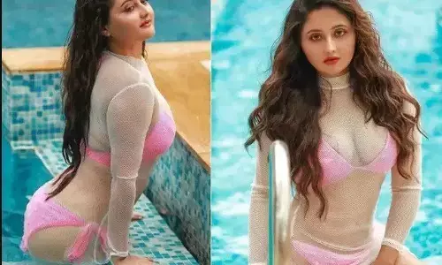 Rashami Desai Sexy Video: 2021 में रश्मि देसाई ने अपनी इन हॉट फोटोज से ढाया कहर, बोल्डनेस से भरा है उनका अंदाज Rashami Desai Sexy Video: 2021 में रश्मि देसाई ने अपनी इन हॉट फोटोज से ढाया कहर, बोल्डनेस से भरा है उनका अंदाज
