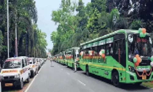 Bihar News : उत्तर बिहार के लिए मई से अटल पथ और जेपी सेतु के रास्ते भी चलेंगी बसें Bihar News : उत्तर बिहार के लिए मई से अटल पथ और जेपी सेतु के रास्ते भी चलेंगी बसें