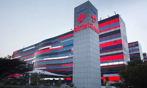 एयरटेल की कीमतें बढ़ीं: प्रीपेड प्लान्स की कीमत अब 19 रुपये से 2938 रुपये, टॉक-टाइम टॉप-अप पैक उपलब्ध