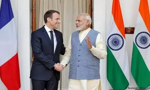 इमैनुएल मैक्रों ने जीता फ्रांस का चुनाव, लगातार दूसरी बार बने राष्ट्रपति, ली पेन को हराया, पीएम मोदी ने बधाई इमैनुएल मैक्रों ने जीता फ्रांस का चुनाव, लगातार दूसरी बार बने राष्ट्रपति, ली पेन को हराया, पीएम मोदी ने बधाई