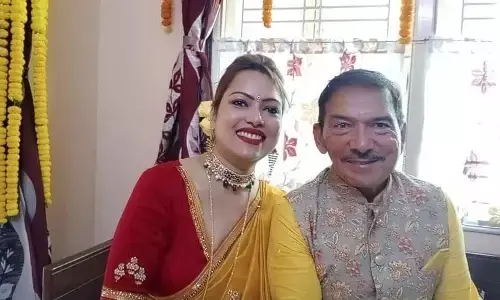 Arun Lal Wedding: 66 की उम्र में पूर्व क्रिकेटर अरुण लाल करेंगे दूसरी शादी, 28 साल छोटी बुलबुल साहा बनेंगी दुल्हन Arun Lal Wedding: 66 की उम्र में पूर्व क्रिकेटर अरुण लाल करेंगे दूसरी शादी, 28 साल छोटी बुलबुल साहा बनेंगी दुल्हन