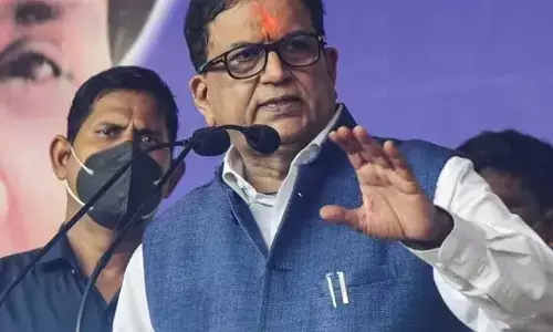 सीएम योगी आदित्यनाथ से बसपा नेता सतीश चंद्र मिश्रा बसपा के इकलौते विधायक उमाशंकर  सिंह ने की मुलाकात सीएम योगी आदित्यनाथ से बसपा नेता सतीश चंद्र मिश्रा बसपा के इकलौते विधायक उमाशंकर  सिंह ने की मुलाकात
