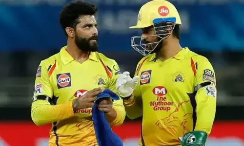 CSK : जडेजा ने लिया चौकानें वाला फैसला, एमएस धोनी को वापस सौंपी CSK की कप्तानी