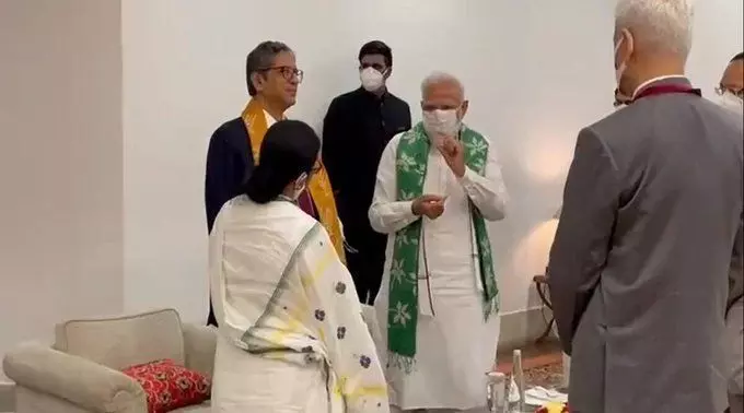 Mamta Banerjee and PM Modi: साल भर बाद समझें 2 मई दीदी गयी या बीजेपी?