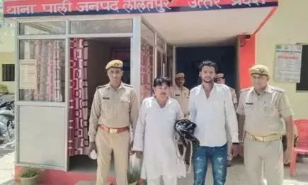 यूपी में एडीजी ने किया पूरे थाने को लाइन हाजिर, उधर अखिलेश यादव ललितपुर जाकर पीड़िता से मिलेंगे यूपी में एडीजी ने किया पूरे थाने को लाइन हाजिर, उधर अखिलेश यादव ललितपुर जाकर पीड़िता से मिलेंगे