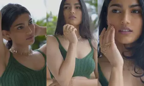 Alizeh Agnihotri Sexy Video: Salman Khan की भांजी Alizeh Agnihotri की खूबसूरत Photos हुई Viral, ईद पार्टी में बिखेरा जलवा Alizeh Agnihotri Sexy Video: Salman Khan की भांजी Alizeh Agnihotri की खूबसूरत Photos हुई Viral, ईद पार्टी में बिखेरा जलवा