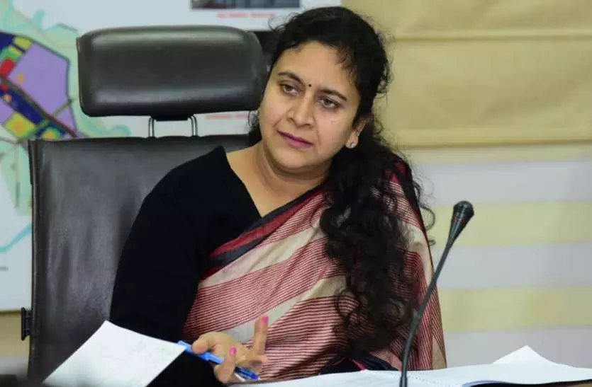 इलाहाबाद हाईकोर्ट ने नोएडा प्राधिकरण की सीईओ रितु माहेश्वरी के खिलाफ जारी किया ऐसा आदेश इलाहाबाद हाईकोर्ट ने नोएडा प्राधिकरण की सीईओ रितु माहेश्वरी के खिलाफ जारी किया ऐसा आदेश