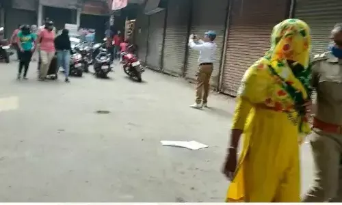 Spa Center in Bijnor: बिजनौर में स्पा सेंटर की आड़ में हो रहा था देह व्यापार Spa Center in Bijnor: बिजनौर में स्पा सेंटर की आड़ में हो रहा था देह व्यापार