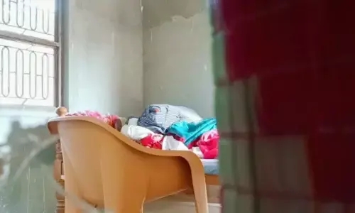 छ्ह वर्ष से बाप बना रहा था हवस का शिकार माँ कर रही थी सहयोग छ्ह वर्ष से बाप बना रहा था हवस का शिकार माँ कर रही थी सहयोग