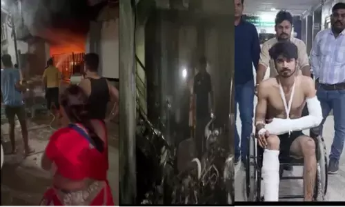 एकतरफा प्यार की आग में सात लोगों जिंदा जलाने वाला सिरफिरा आशिक गिरफ्तार, अग्निकांड का राज खोला तो पुलिस हैरान एकतरफा प्यार की आग में सात लोगों जिंदा जलाने वाला सिरफिरा आशिक गिरफ्तार, अग्निकांड का राज खोला तो पुलिस हैरान