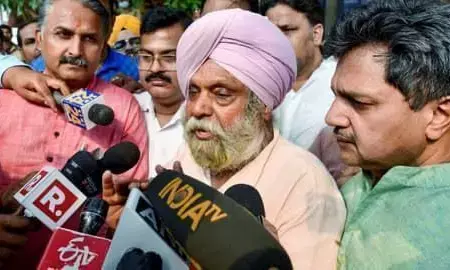 बेटे को डराने के लिए किया गया पंजाब पुलिस का इस्तेमाल, बग्गा के पिता ने सीएम केजरीवाल पर लगाए आरोप बेटे को डराने के लिए किया गया पंजाब पुलिस का इस्तेमाल, बग्गा के पिता ने सीएम केजरीवाल पर लगाए आरोप