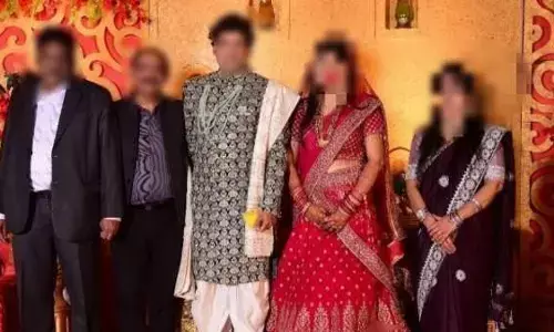 पूर्व IAS ससुर ने की शारीरिक संबंध बनाने की कोशिश , पीड़िता ने की IG से शिकायत पूर्व IAS ससुर ने की शारीरिक संबंध बनाने की कोशिश , पीड़िता ने की IG से शिकायत