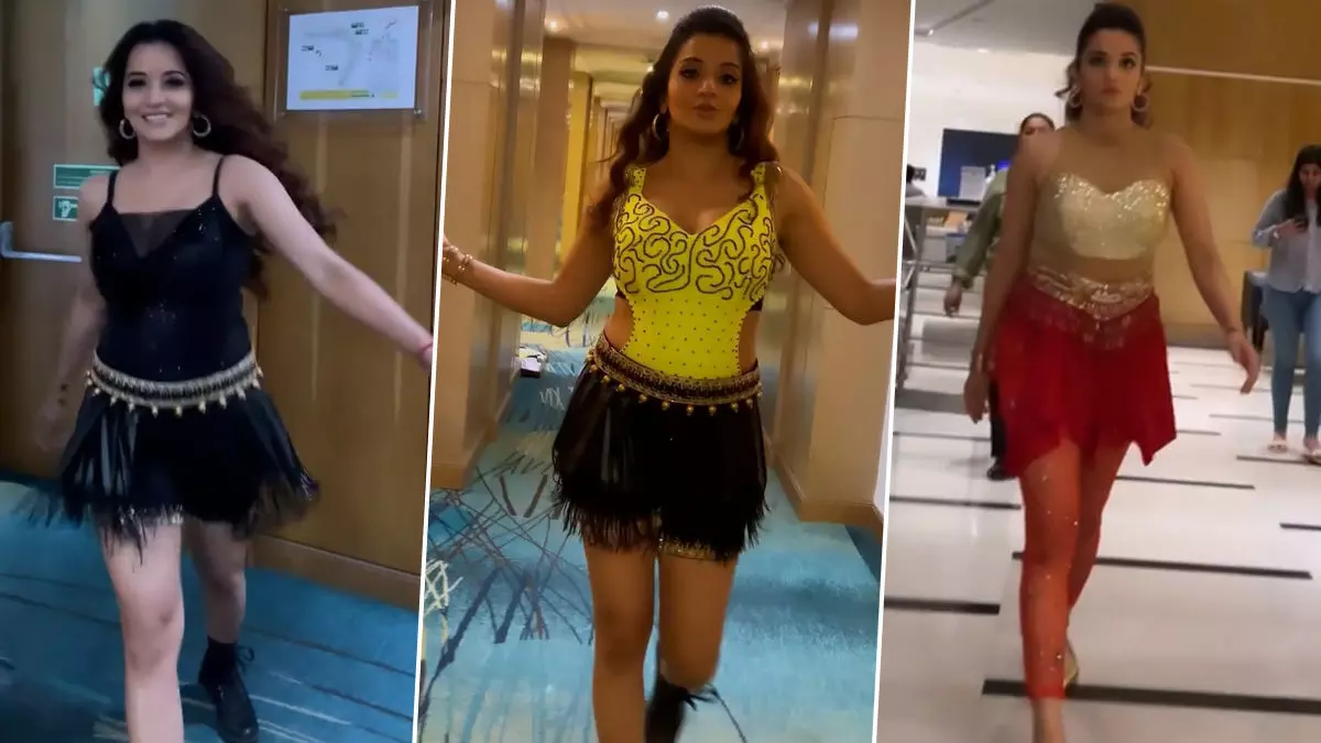Monalisa Sexy Video: भोजपुरी एक्ट्रेस Monalisa ने सेक्सी स्टाइल में बदले अपने कपड़े, हॉट Instagram Reels हुआ Viral Monalisa Sexy Video: भोजपुरी एक्ट्रेस Monalisa ने सेक्सी स्टाइल में बदले अपने कपड़े, हॉट Instagram Reels हुआ Viral