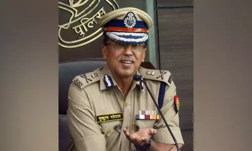 उत्तर प्रदेश के DGP मुकुल गोयल हटाए गए, अब डीजी सिविल डिफेंस का संभालेंगे कार्यभार