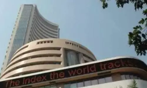 आज सेंसेक्स 276 पॉइंट की गिरावट के साथ 54,088 पर हुआ बंद आज सेंसेक्स 276 पॉइंट की गिरावट के साथ 54,088 पर हुआ बंद